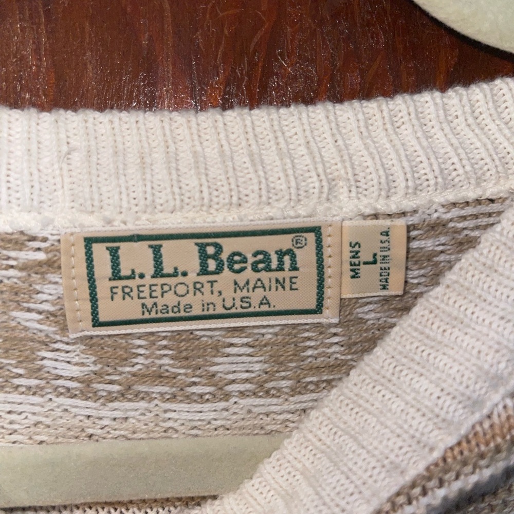 EUC Vintage Men’s LL Bean striped pattern sweater - Picture 5 of 6